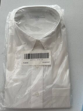Foxcroft White Men's Dress Shirt - Classic Spread Collar